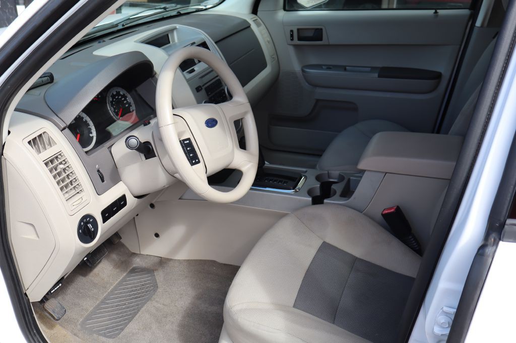 2008 Ford Escape Image 10