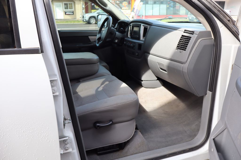 2009 Dodge Ram 2500 Image 13