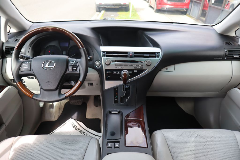 2012 Lexus RX Image 11