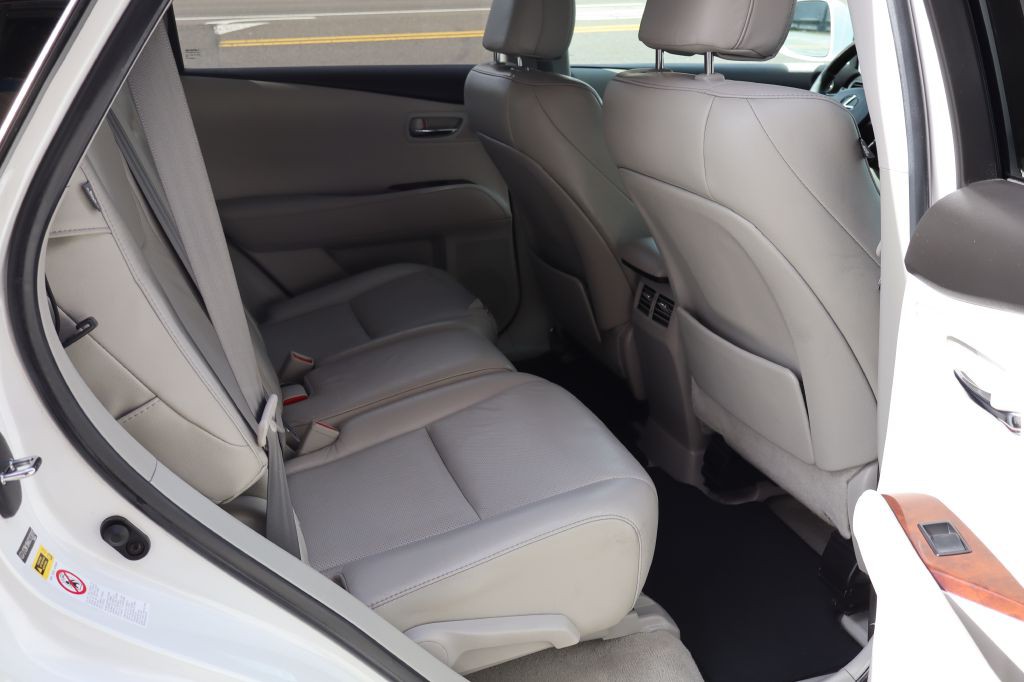 2012 Lexus RX Image 13