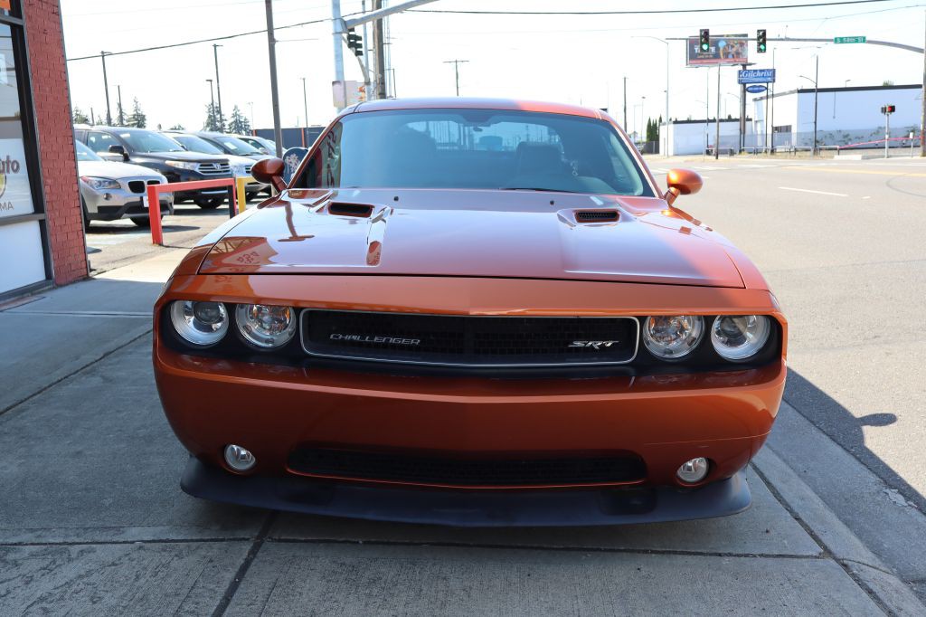 2011 Dodge Challenger Image 3