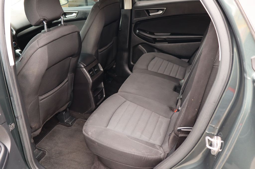 2015 Ford Edge Image 10