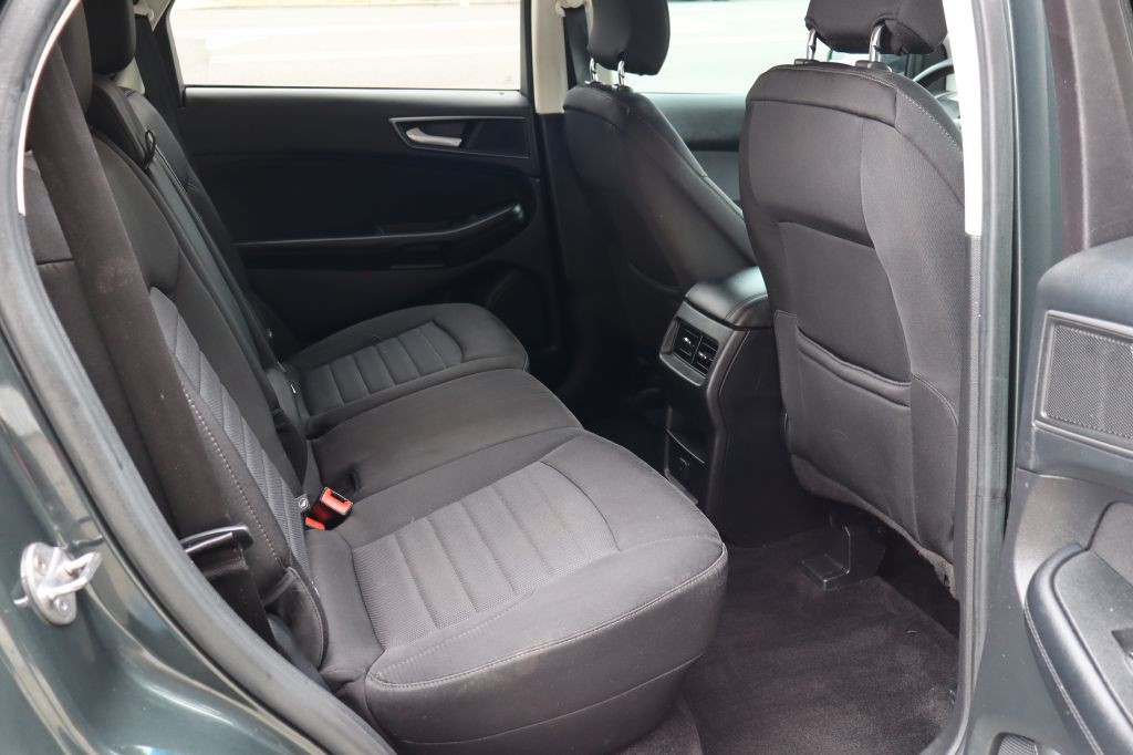 2015 Ford Edge Image 12