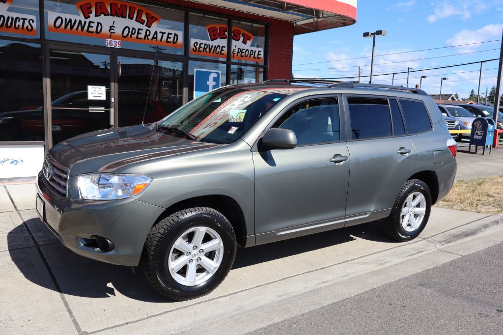 2010 Toyota Highlander Image 2