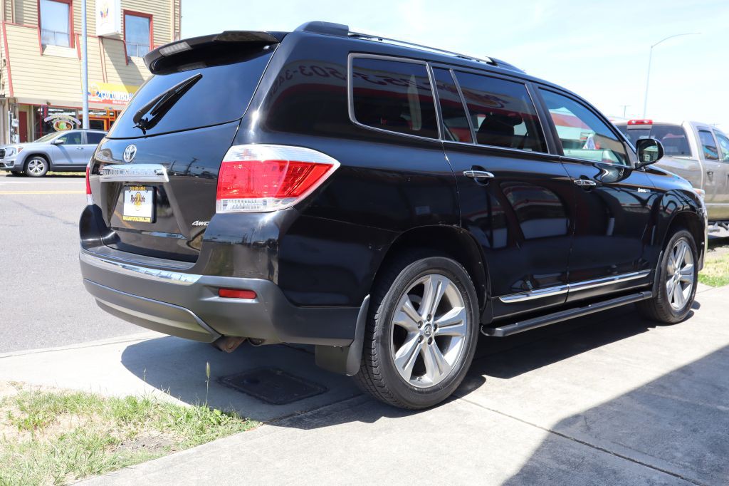 2013 Toyota Highlander Image 6