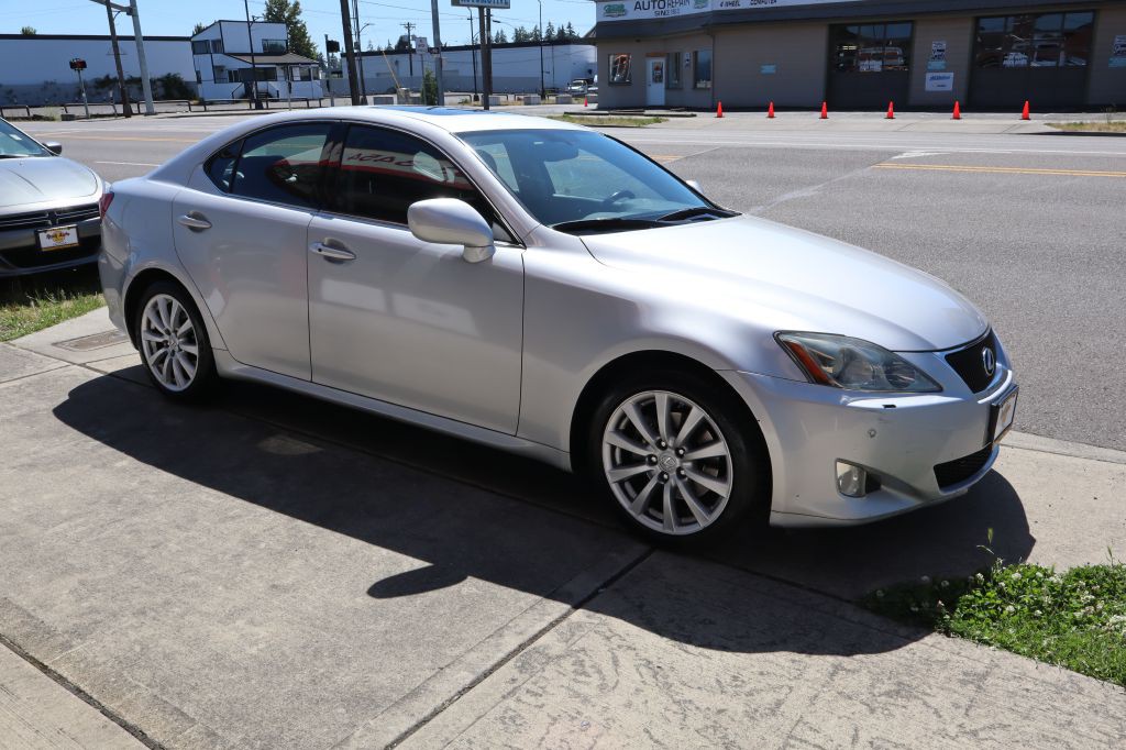 2007 Lexus IS Image 5