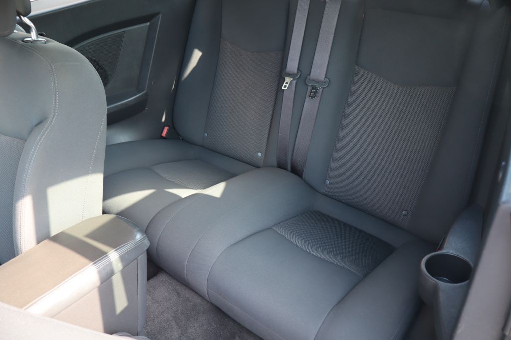2010 Chrysler Sebring Image 10