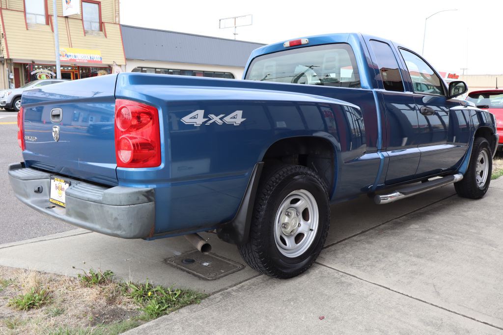 2005 Dodge Dakota Image 6