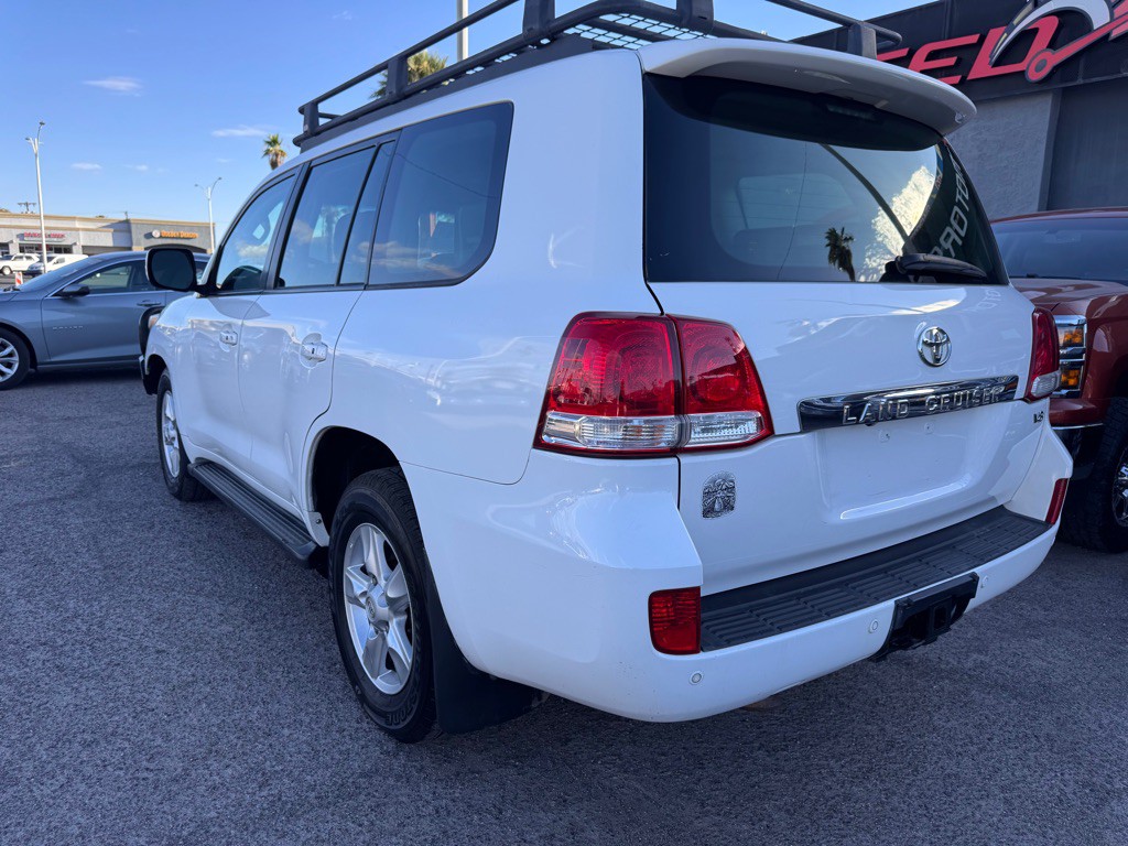 2008 Toyota Land Cruiser Image 8