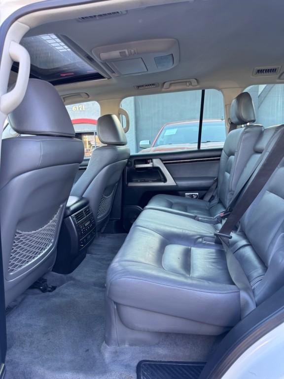 2008 Toyota Land Cruiser Image 26