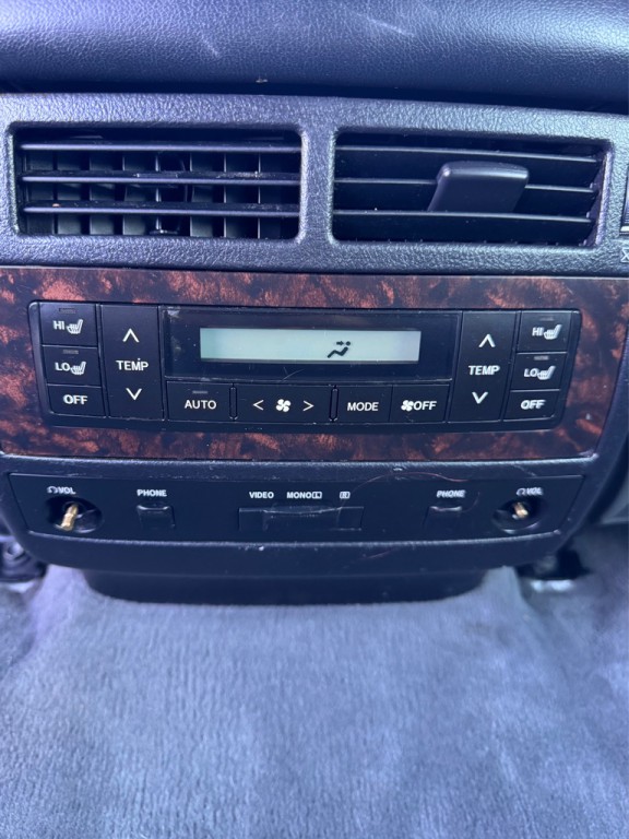 2008 Toyota Land Cruiser Image 27