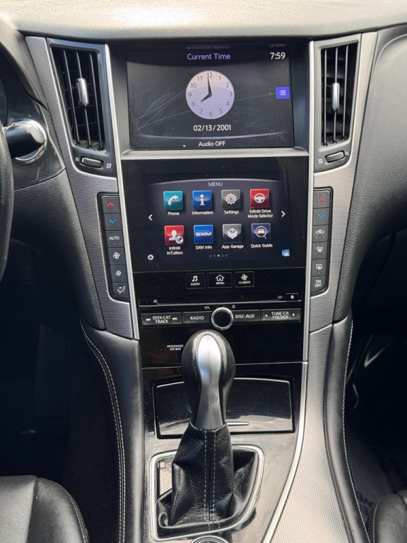 2017 INFINITI Q50 Image 18