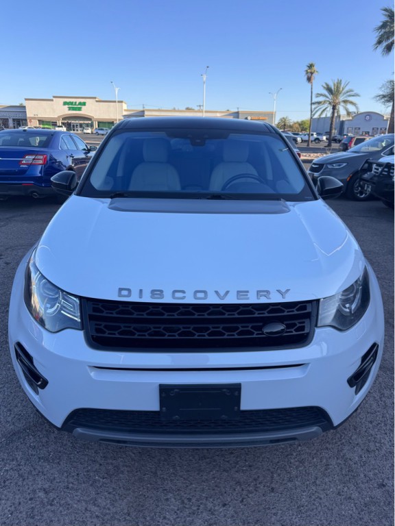 2017 Land Rover Discovery Sport Image 2