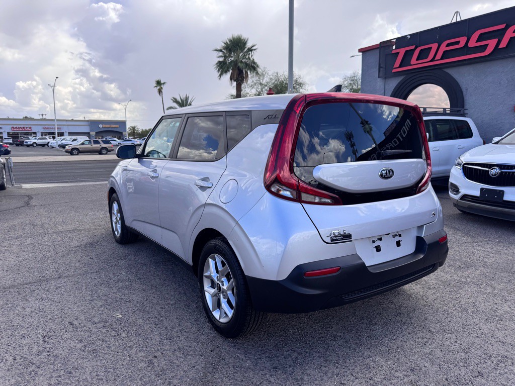 2020 Kia Soul Image 6
