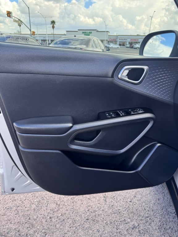 2020 Kia Soul Image 13