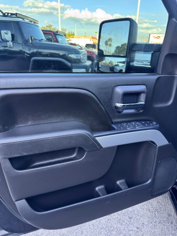 2016 Chevrolet Silverado 1500 Image 9
