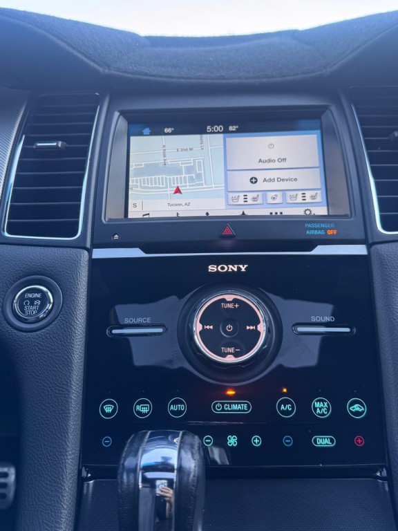 2016 Ford Taurus Image 16