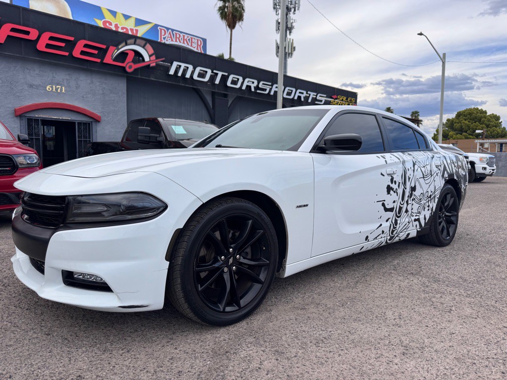 2018 Dodge Charger Image 1