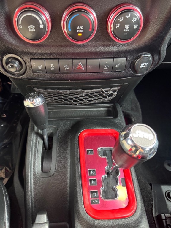 2017 Jeep Wrangler Unlimited Image 15