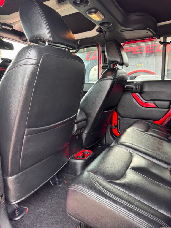2017 Jeep Wrangler Unlimited Image 17