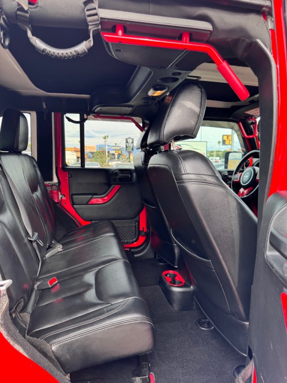 2017 Jeep Wrangler Unlimited Image 19