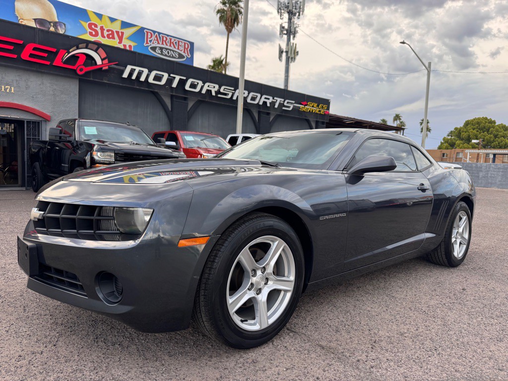 2011 Chevrolet Camaro Image 1