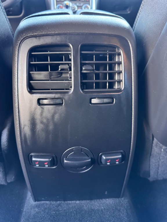 2011 Lincoln MKS Image 16