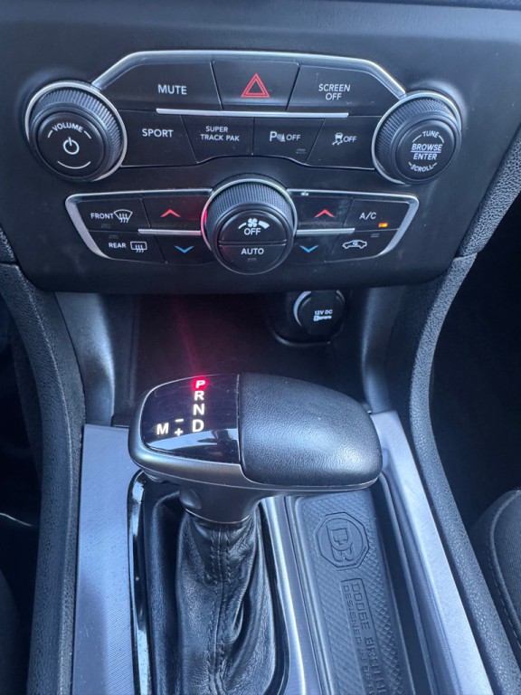 2019 Dodge Charger Image 17