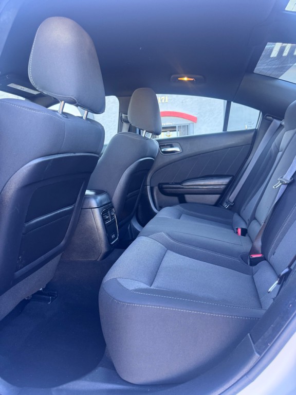 2019 Dodge Charger Image 18