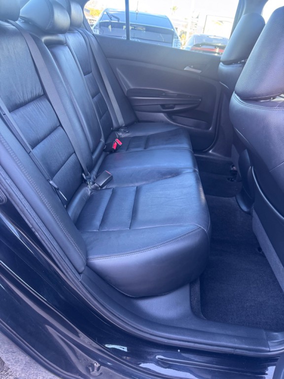 2012 Honda Accord Image 13