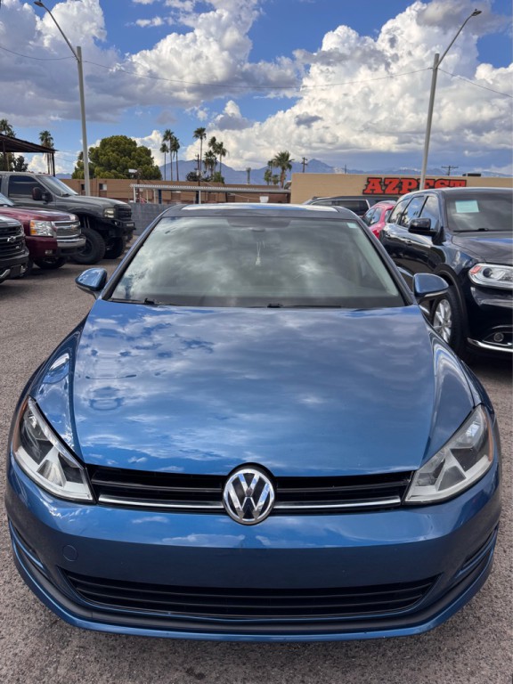 2017 Volkswagen Golf Image 3