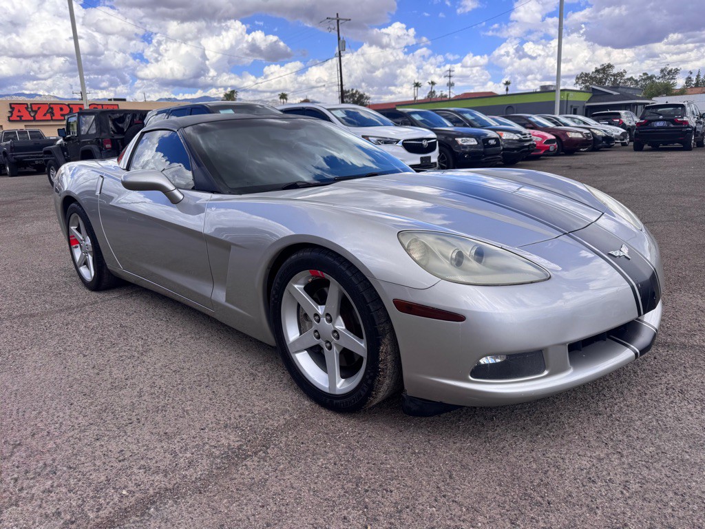 2005 Chevrolet Corvette Image 9