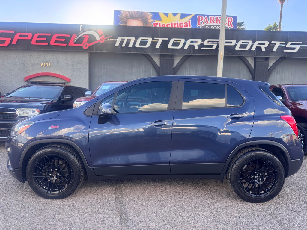 2019 Chevrolet Trax Image 2