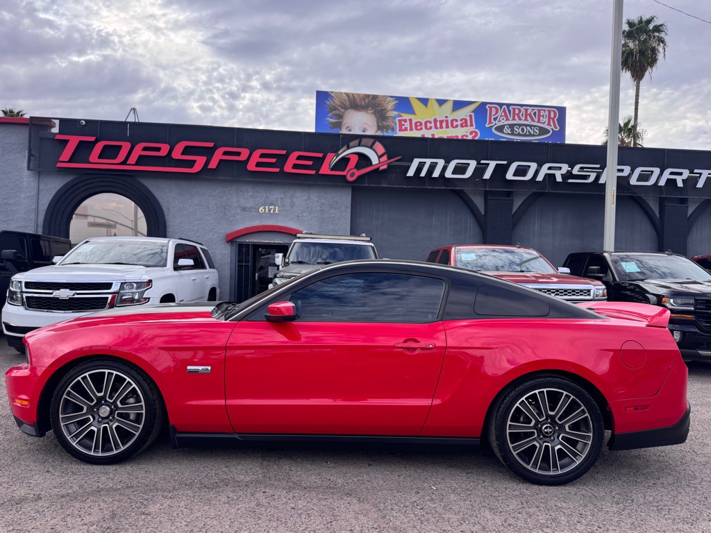 2010 Ford Mustang Image 3
