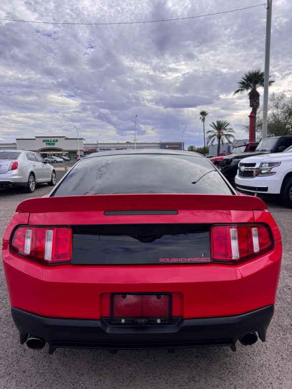 2010 Ford Mustang Image 7