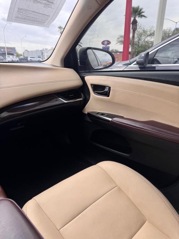 2015 Toyota Avalon Image 24