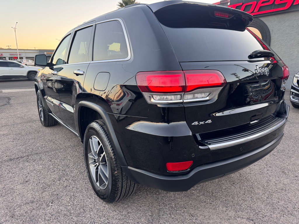2022 Jeep Grand Cherokee Image 8