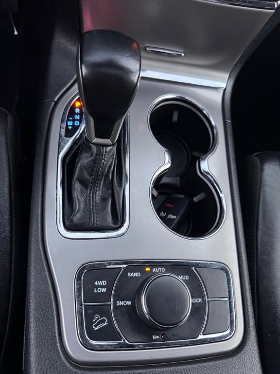 2022 Jeep Grand Cherokee Image 16