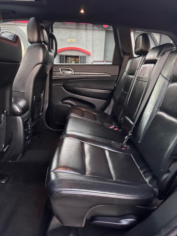 2022 Jeep Grand Cherokee Image 19