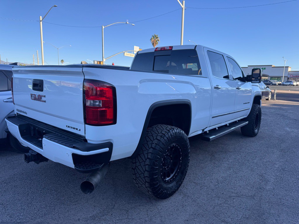 2016 GMC Sierra Image 9