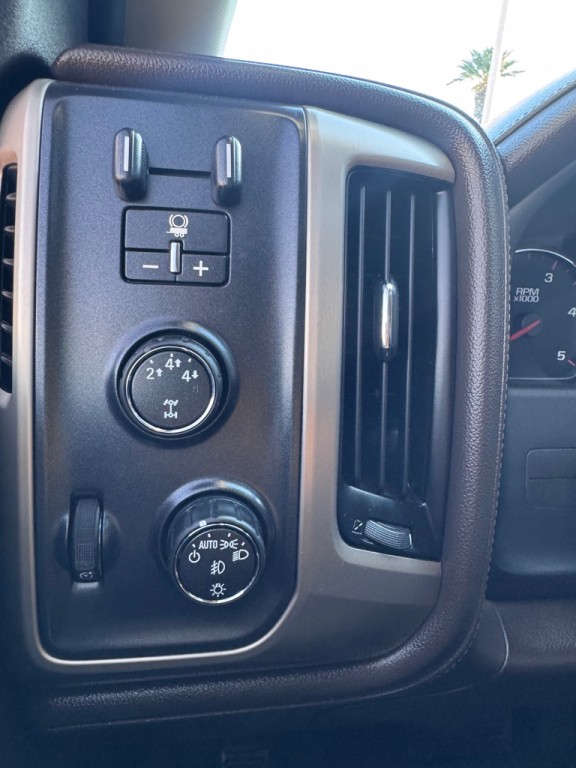 2016 GMC Sierra Image 13