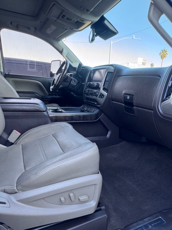 2016 GMC Sierra Image 22