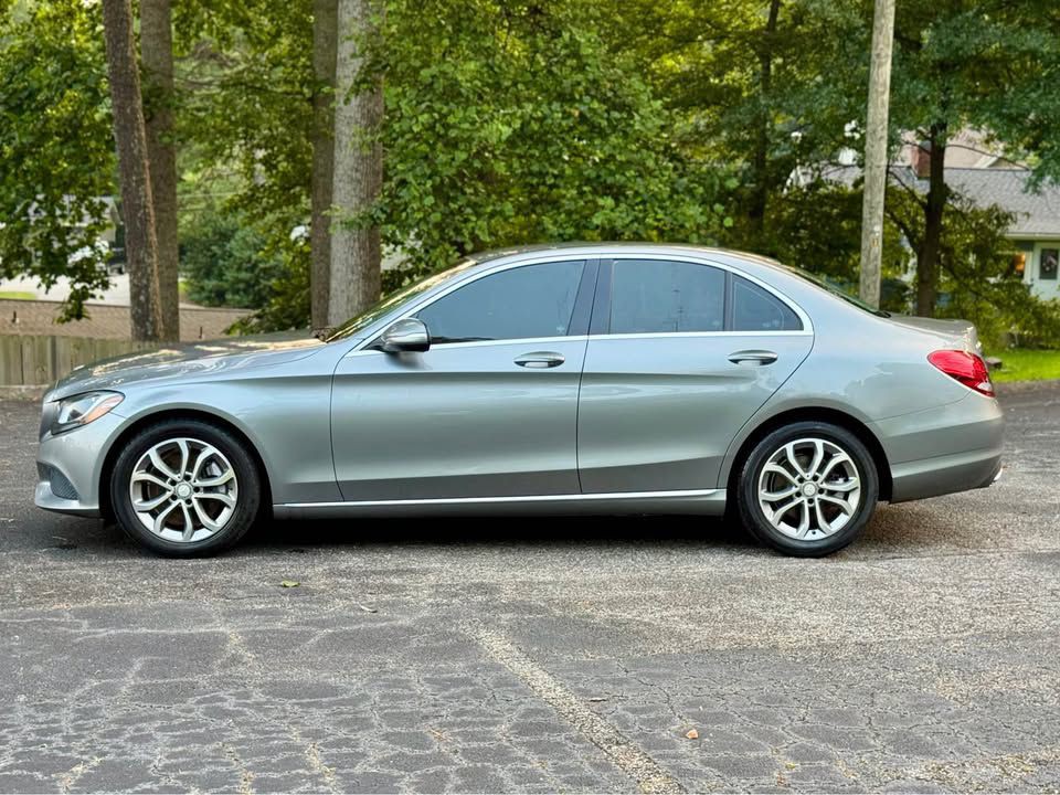 2015 Mercedes-Benz C-Class Image 6