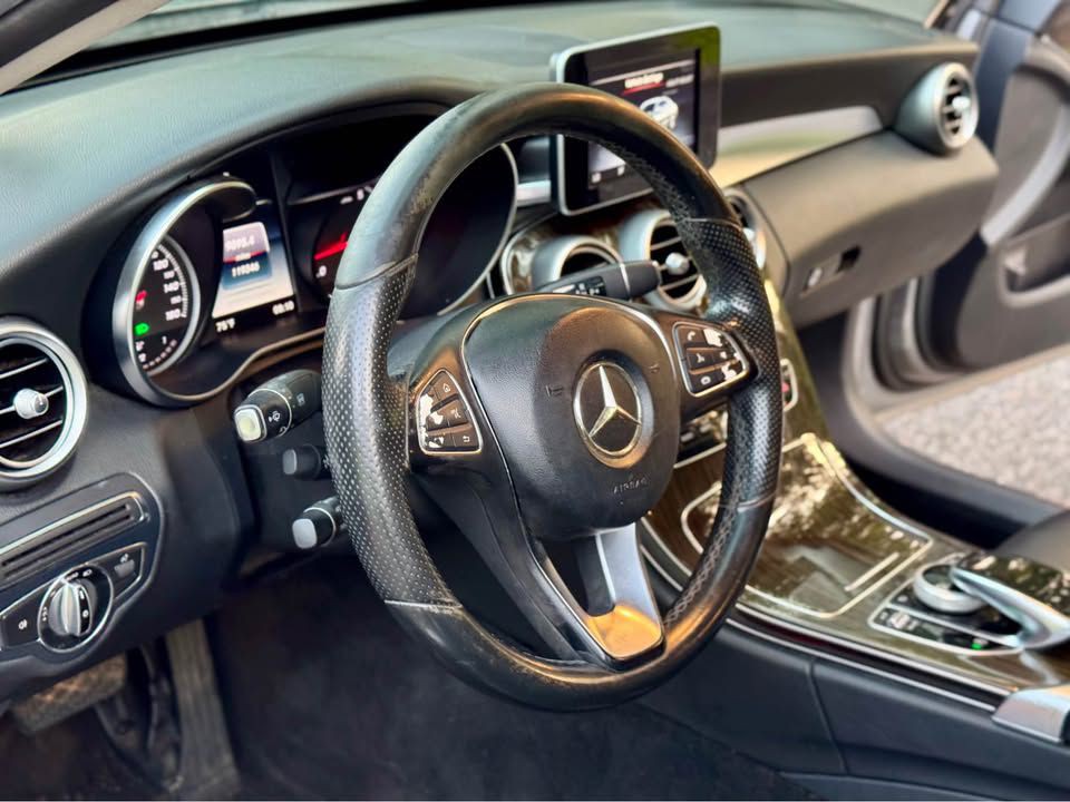 2015 Mercedes-Benz C-Class Image 12