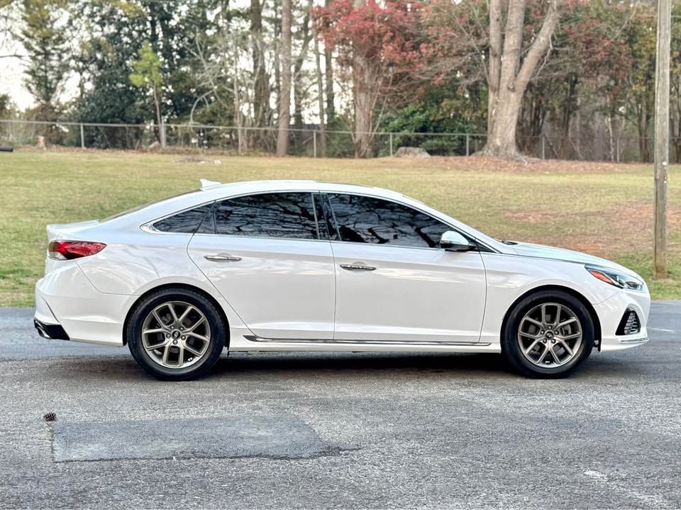 2018 Hyundai Sonata Image 4