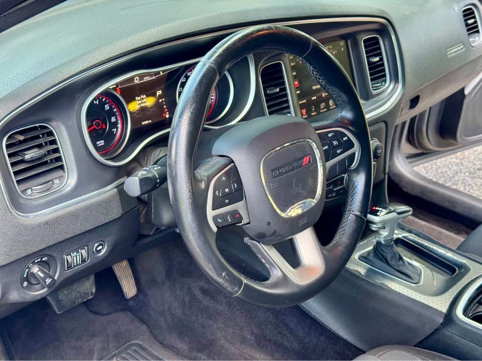2015 Dodge Charger Image 12