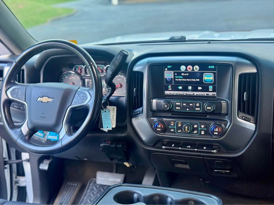 2015 Chevrolet Silverado 1500 Image 12