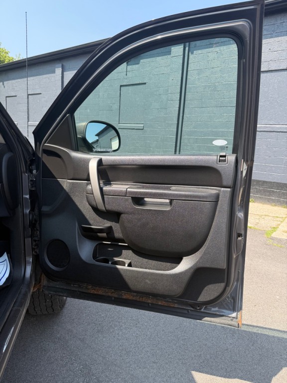 2010 Chevrolet Silverado 1500 Image 13