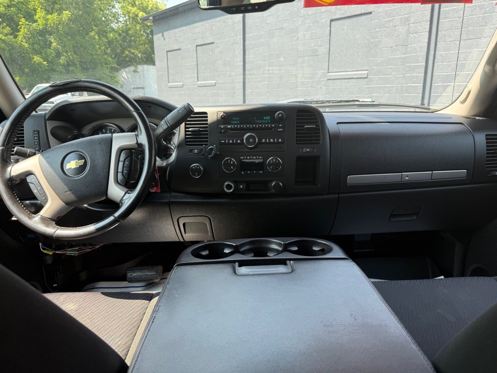 2010 Chevrolet Silverado 1500 Image 16