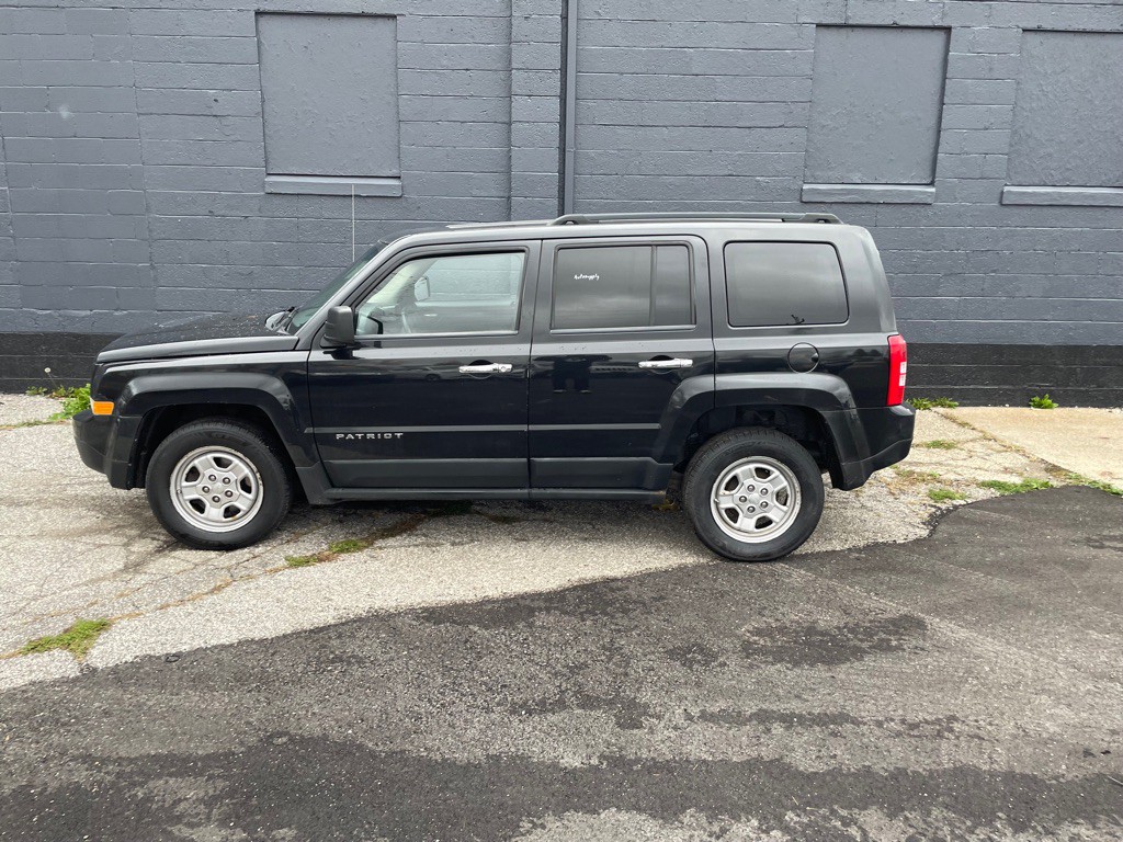 2011 Jeep Patriot Image 4